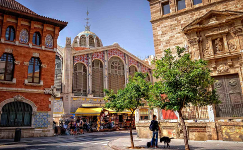 FlyMeAway otselend Valenciasse